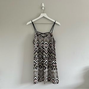 En Creme Black Tan White Pink Chevron Mini Dress Size M